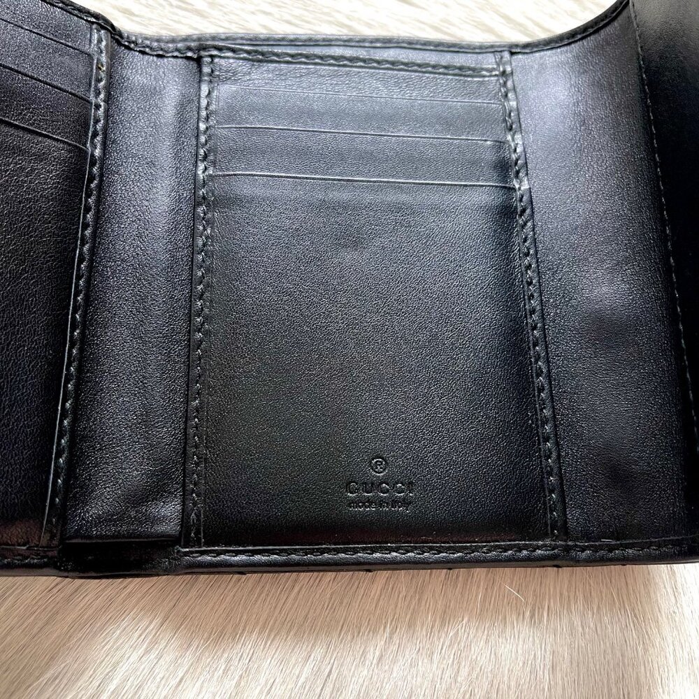 Gucci GG Marmont Matelassé Black Leather Trifold Wallet - Picture 10 of 13